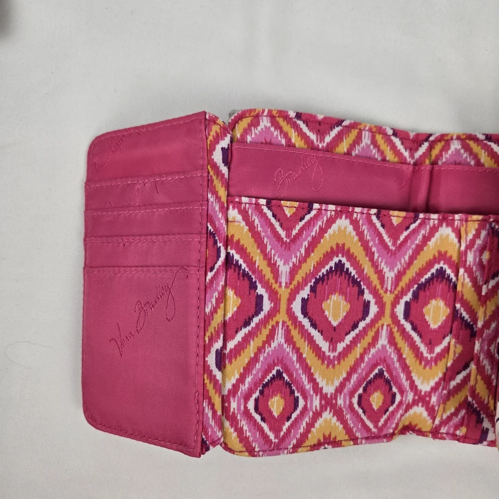 Vera Bradley Euro Wallet Clementine Tri Fold ADDED VB Coin Wallet Inside Pattern - Picture 7 of 11